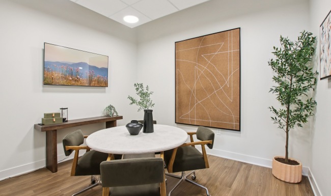Business room with tables and chairs